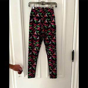 NWT Alice+Olivia rare black butterfly leggings S